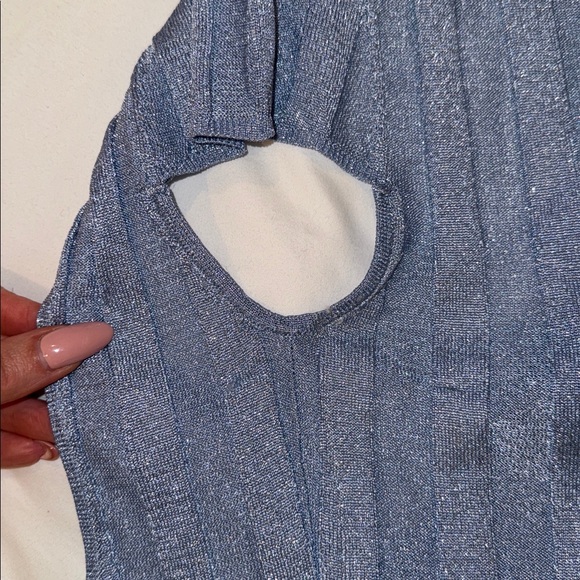 Mango Blue Open-Back Top - Picture 11 of 13